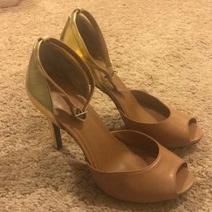 BCBGeneration Peep toe Pumps